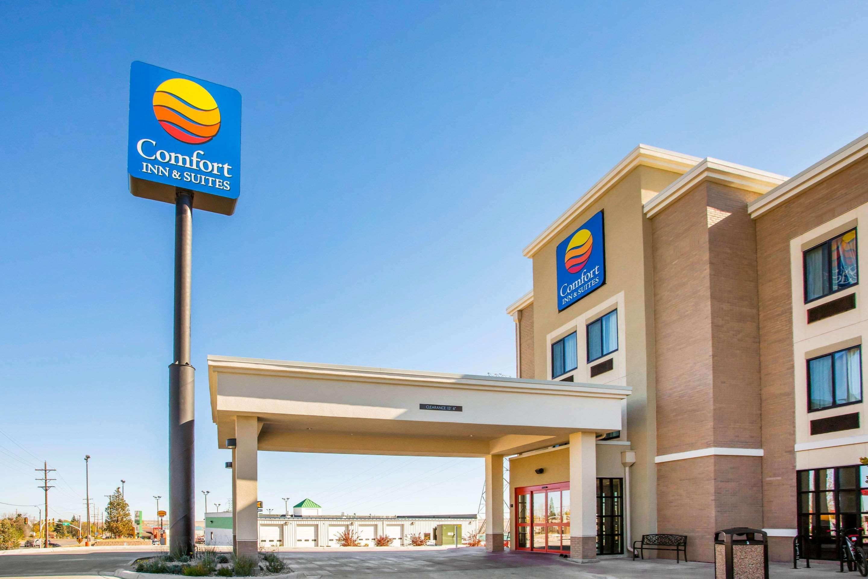 Comfort Inn & Suites Cheyenne Exterior photo